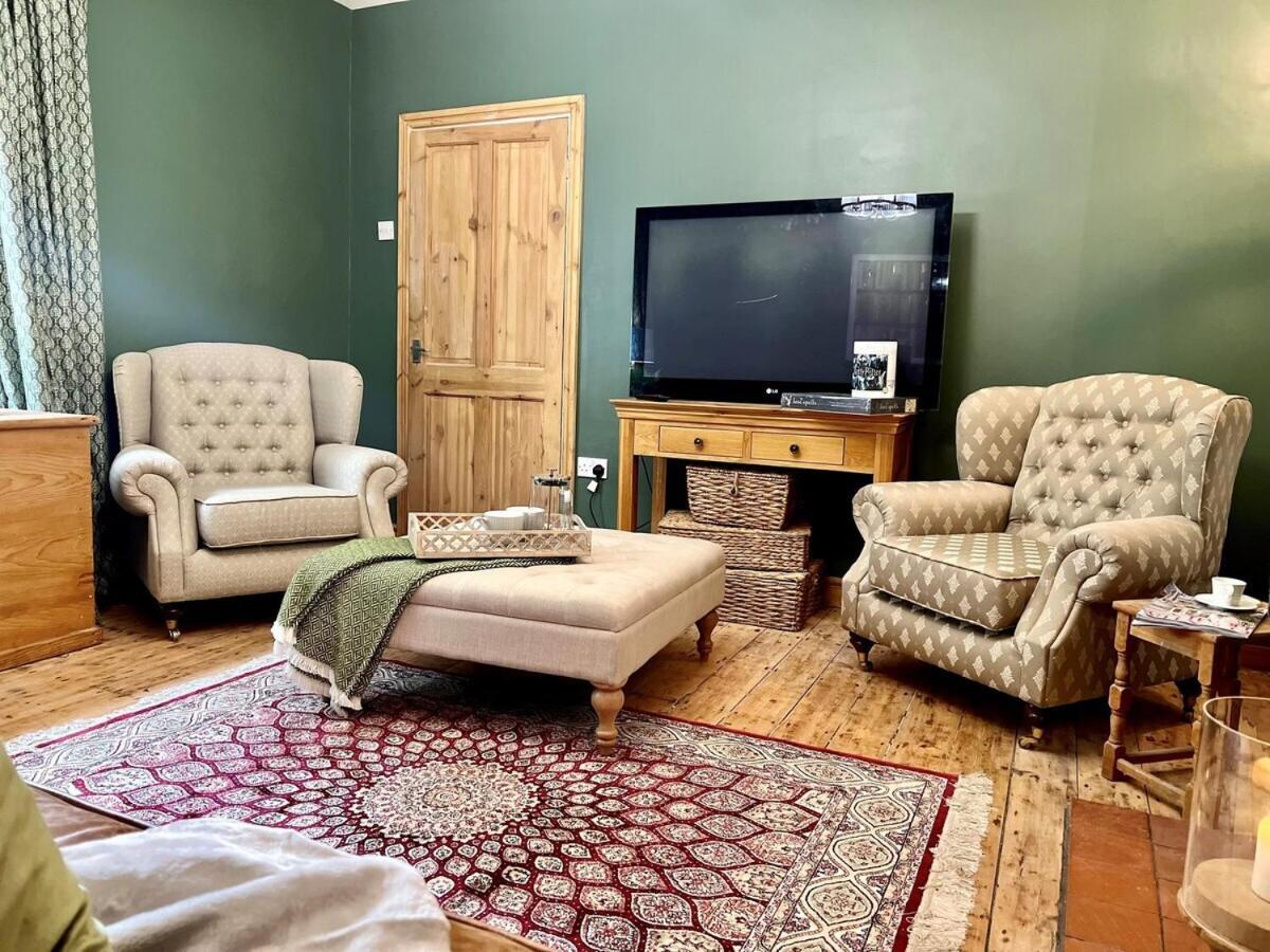 6 - Central Location - Entire House - Free Parking Merthyr Tydfil Eksteriør bilde